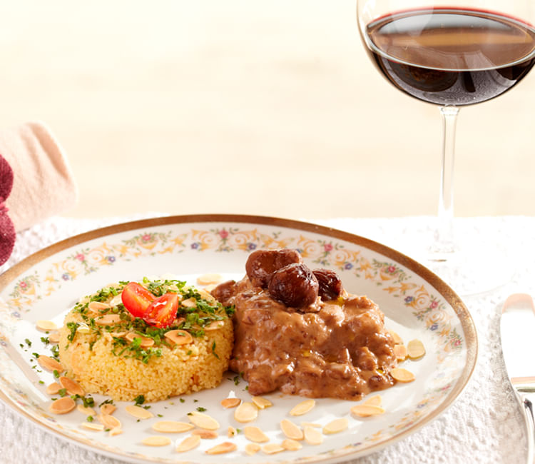 filet-mignon-com-molho-de-marron-e-couscous