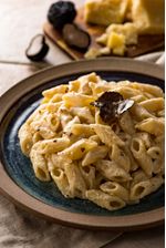 creme-de-4-queijos-trufado-e-carpaccio-de-trufa-009623-e-025120_Easy-Resize.com