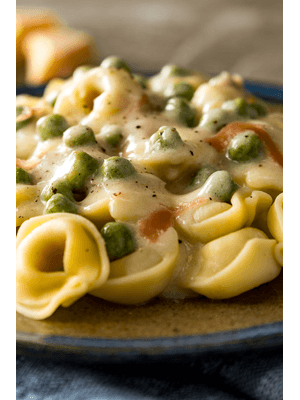 Tortellini sabor 3 Queijos ao molho Romanesca